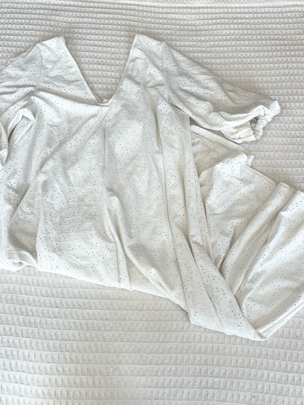 ASOS white bubble sleeve dress size 6